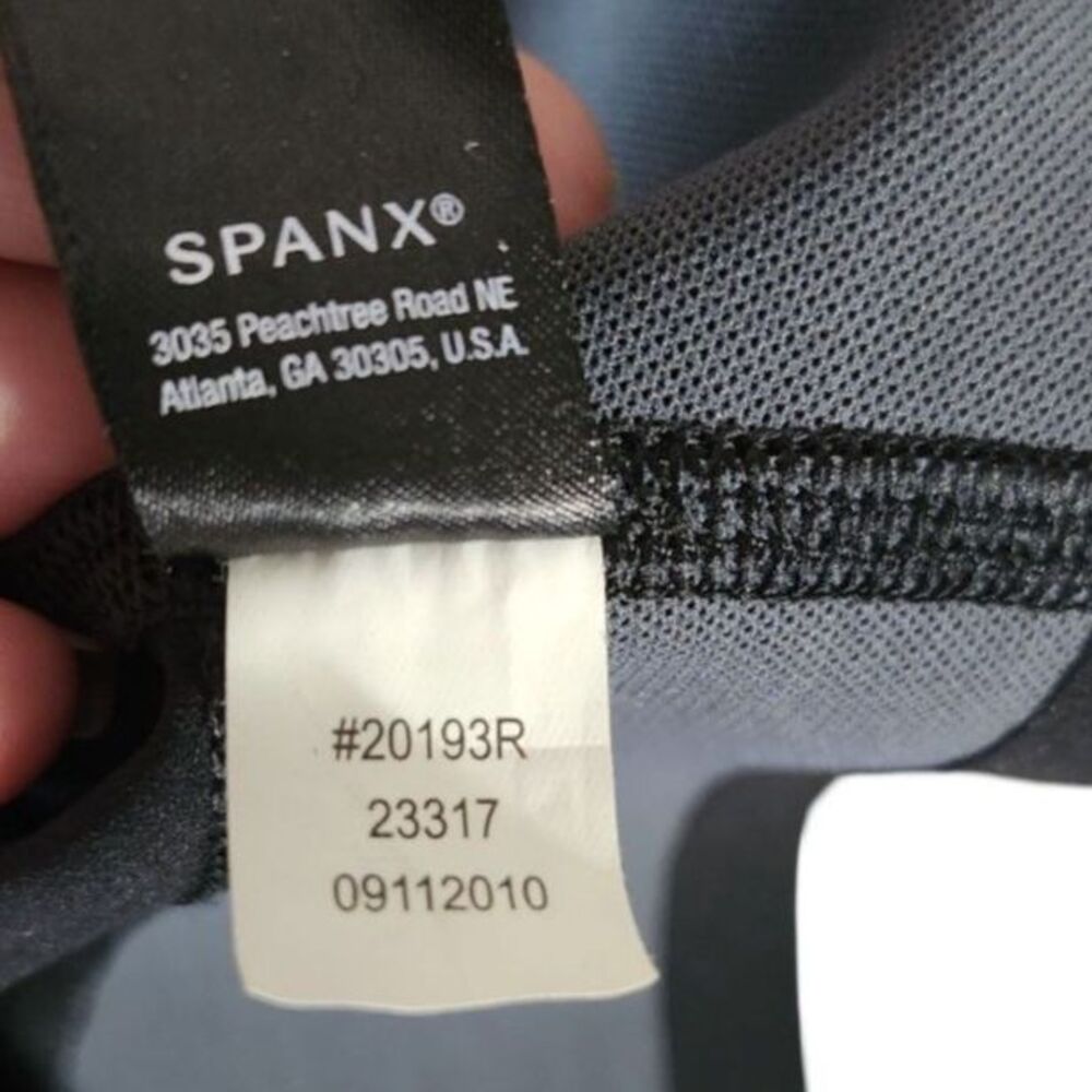 Spanx Every Wear Active Faux Leather Panel Gloss Pocket Leggings Small 20193R - Picture 6 of 7